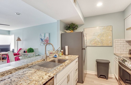 Oceanmarsh Subdivision Condo | Oceanfront Condo in Harbor Island Community!