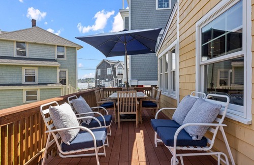 Scituate House | Oceanfront Coastal Retreat w/Beach Access, Deck, Views, Near Downtown Scituate!