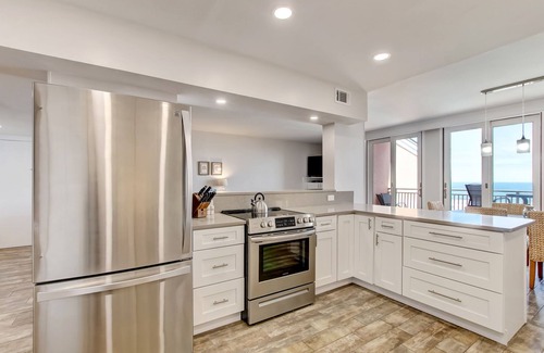 Fernandina Beach Condo | Oceanfront | Completely Remodeled Spacious 5th Floor Shipwatch Condo | 1650 sq ft