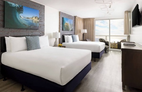 Laguna Beach Hotel | Oceanfront Comfort with Outdoor Pools | Near Pageant of the Masters