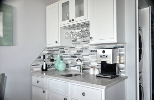 Ocean Isle Beach Condo | Oceanfront Condo with Pool