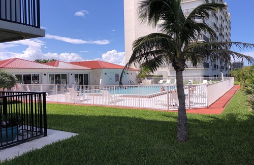 Hutchinson Island South Condo | Oceanfront Condo, Newly Renovated, Hutchinson Island Paradise