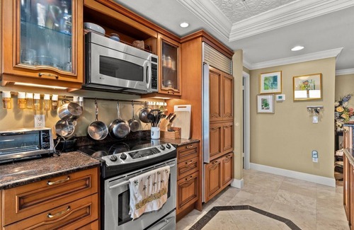 Longboat Key Condo | Oceanfront Condo with panoramic Gulf Views, Pool, Hot Tub and Fitness Center