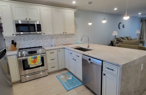 Gulf Stream Condo | Oceanfront Condominium in Great Location (Delray Beach)