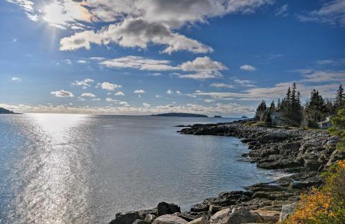 Milbridge House | Oceanfront Cottage on 2 Acres - 4 Miles to Town!