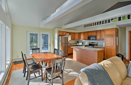 Milbridge Cottage | Oceanfront Cottage on 2 Acres - 4 Miles to Town!