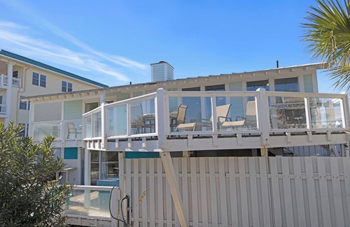 Tybee Island Cottage | Oceanfront Cottage, Steps from Beach, with Sundeck & Pet friendly.