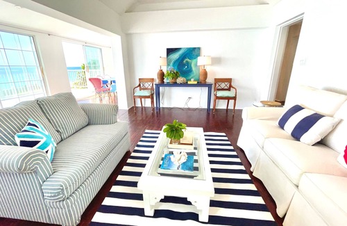 Paget Cottage | Oceanfront Designer Beach House, Grape Bay Beach, Paget