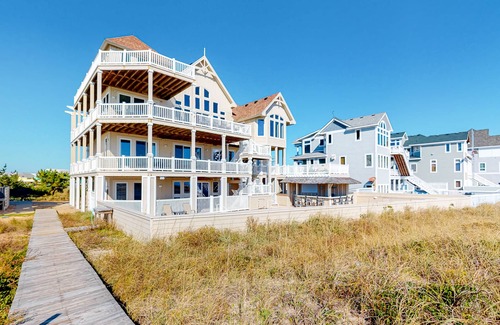 Hatteras House | Oceanfront, dog-friendly house with private pool, hot tub, & central AC
