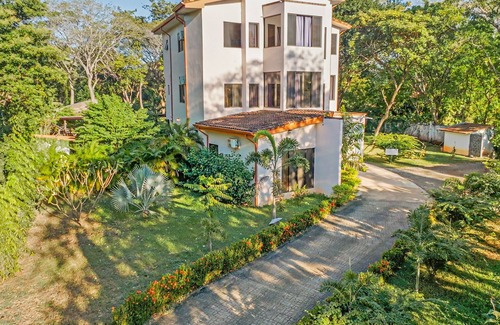 Los Pargos Apartment | Oceanfront Eventlocation at Playa Negra