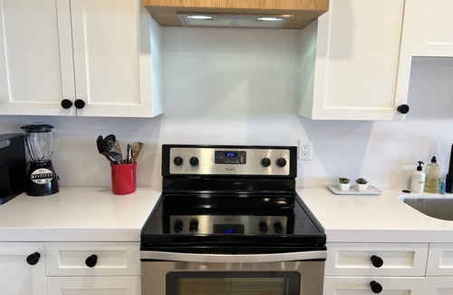 Solana Beach Condo | Oceanfront Fully Remodeled 2BR 2BA | Gated Parking