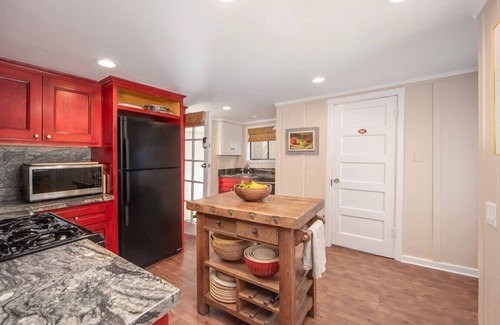 Montecito House | Oceanfront Getaway Miramar Beach