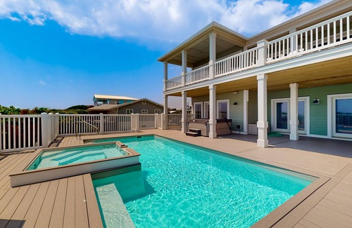 Pine Knoll Shores House | Oceanfront home with direct beach access and movie room