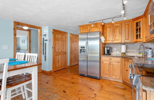 Sagamore Beach House | Oceanfront Home on Sagamore Beach Sleeps 10