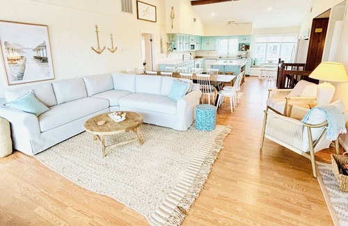 Sandbridge House | Oceanfront home “Sea Watch” ~brand new pool