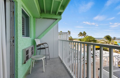 Fort Pierce Hotel | Oceanfront Inn Room #17- Ocean View Balcony, King Bed