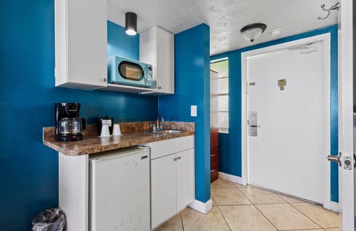 Fort Pierce Hotel | Oceanfront Inn