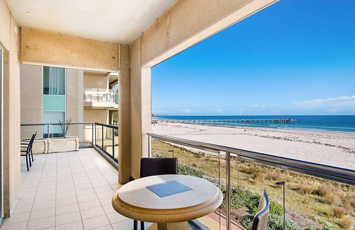 Glenelg Apartment | Oceanfront Luxe at The Pier