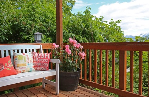 Homer Apartment | Oceanfront Luxury Apartment Overlooking Kachemak Bay and Homer Spit!