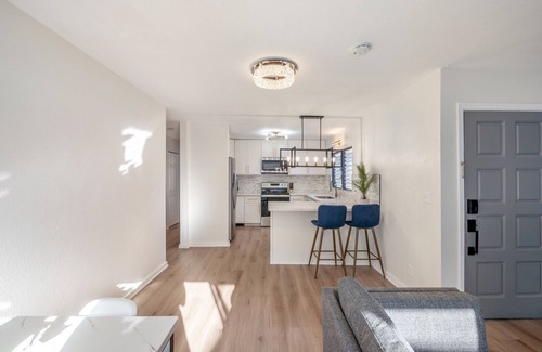 Nanakuli House | Oceanfront Maili Beach Living