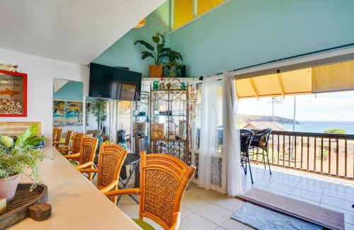 Maunaloa Apartment | Oceanfront Maunaloa Condo, Steps to Pool and Beach!
