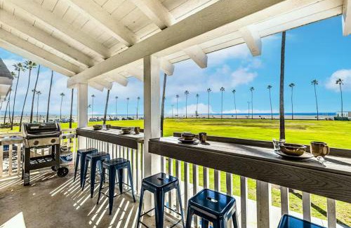 Balboa Peninsula House | Oceanfront Oasis in Newport Beach Steps to Balboa Park, Pier, and The Fun Zone!