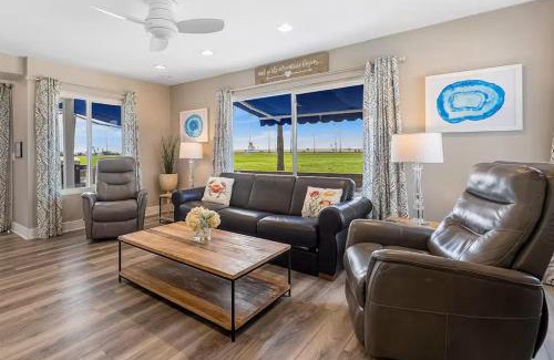 Balboa Peninsula House | Oceanfront Oasis in Newport Beach Steps to Balboa Park, Pier, and The Fun Zone!