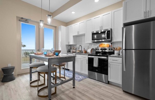 Seabreeze Park Condo | Oceanfront Oasis Daytona Beach 3BR/2BA - Road View #345