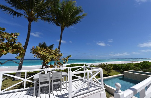 Dunmore Town House | Oceanfront on Harbour Island's famous pink beach with pool.
