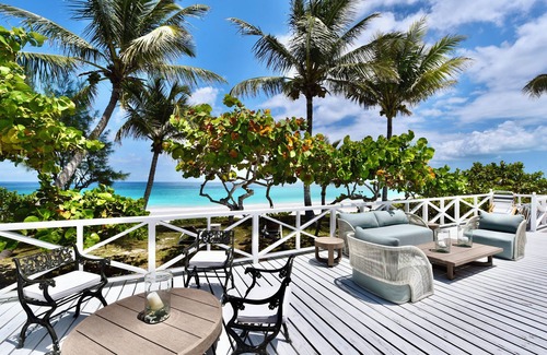 Dunmore Town House | Oceanfront on Harbour Island's famous pink beach with pool.