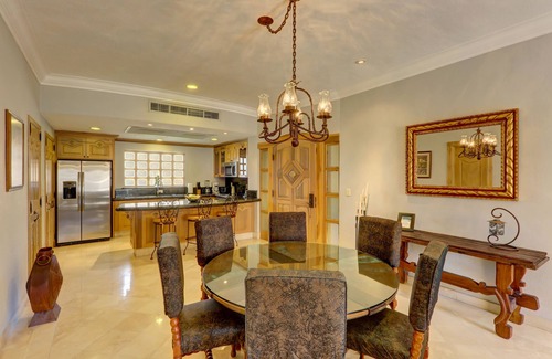 El Medano Ejidal Villa | Oceanfront Paradise: Unwind in Luxury - Villa La Estancia 1508