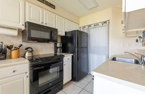 Kihei Apartment | Oceanfront Paradise | Maui Sunset 2BR/2BA Condo