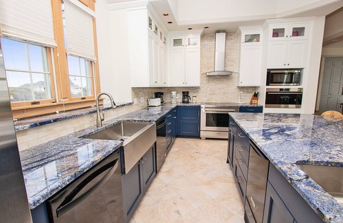 Pine Island House | OCEANFRONT, Private Pool, ELEV, Ocean Views, Hot Tub, Close to Beach Access, PI48, Oz