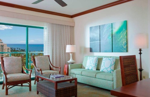 Ko Olina Resort | Oceanfront Resort-Beach Access, Close to Oahu's Popular Sites