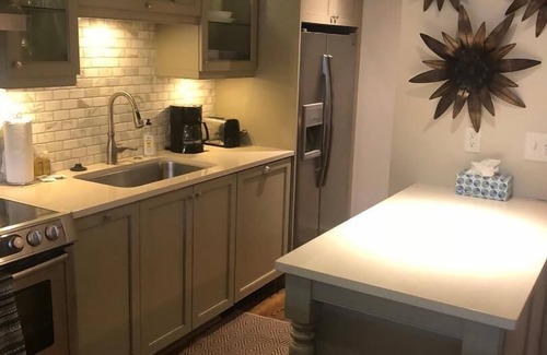 West Beach Village Villa | Oceanfront Shipwatch Villa Ocean Views, Steps to Beach, Golf, Conference