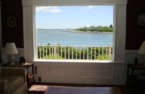 Cape Porpoise House | Oceanfront, Stunning Views of Islands/Lighthouse, Tennis, Walk to Restaurants