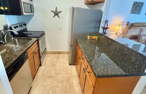 Lahaina Apartment | Oceanfront Stunning Ocean Views in Paradise at Lahaina Shores Studio