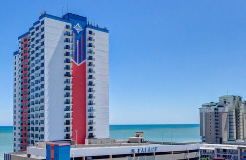 Myrtle Beach Resort | Oceanfront Sun Suite w/Private Balcony + Official On-Site Rental Privileges