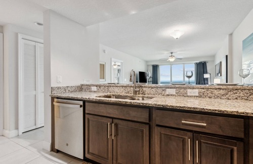 Ocean View Halifax Estates Condo | Oceanfront Escape- 3/2 with stunning 5th floor ocean views. Beachfront w/pool