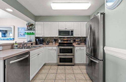 Windy Hill Condo | Oceanfront Windy Hill Dunes 104-3BR-Pool, Netflix