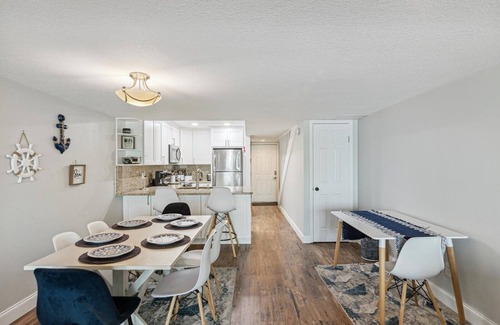 Indian Rocks Beach Condo | Oceanfront View, Spacious Townhouse, Heated Pool