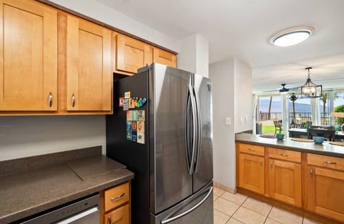 Maalaea Apartment | Oceanfront w/Haleakala Sunrise + Pool Access