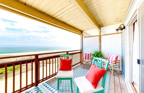 Midtown Ocean City House | Oceanfront with Direct Beach Access