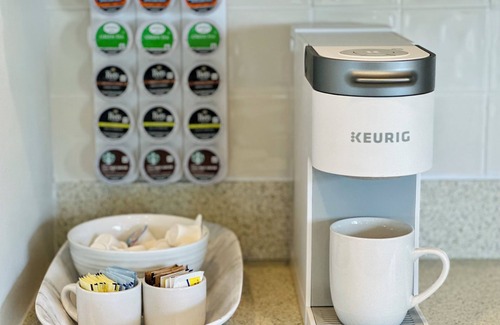 Oak Island Cottage | Oceanfront with panoramic views! Direct beach access from covered deck.