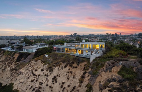 Encinitas House | Oceanfront Zen Saltwater Pool Fire Pit Koi Pond
