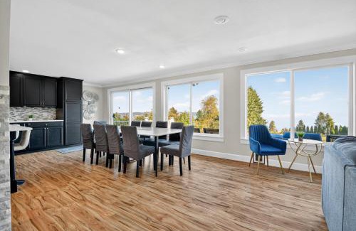 Federal Way House | Oceanline 180° home