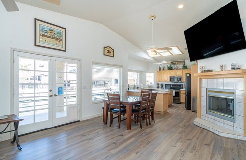 Cienega Springs House | Oceans 11, 60-FT Dock