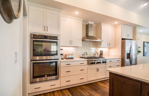 Kill Devil Hills House | Oceans 24 Oceanfront Pet Friendly Home w/FlexStay! Ocean Views, Poolside Tiki Bar, Hot Tub, and More!
