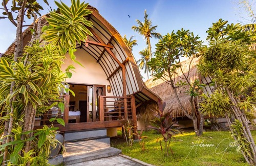Gili Air Hotel | Oceans 5 Dive Resort