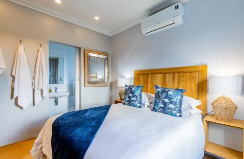 Struisbaai House | Oceans Guest House & Luxurious Apartments